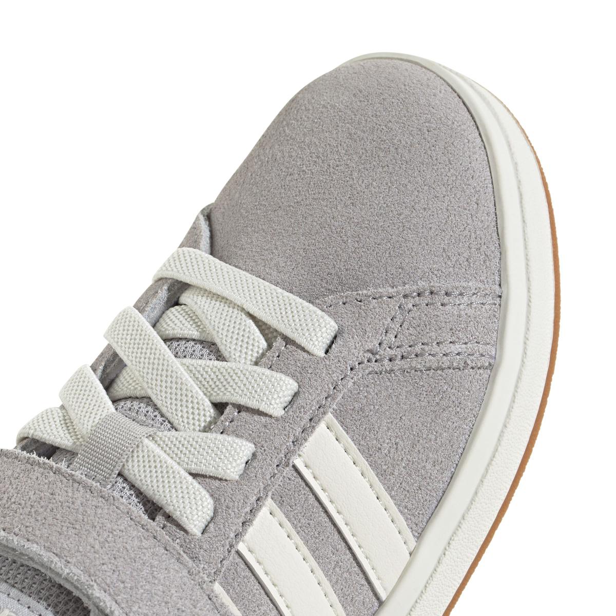 product/a/d/adidas_jp5897_9_footwear_photography_detail_view_2_white-nw091625.jpg
