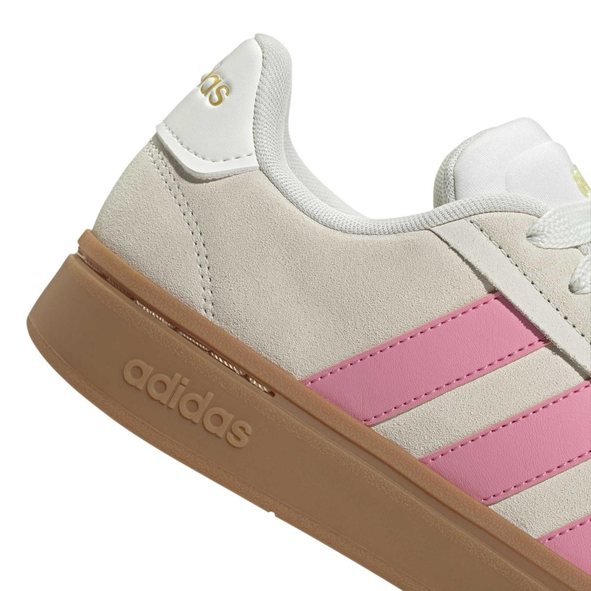product/a/d/adidas_jq2999_8_footwear_photography_detail_view_1_white-nw091625.jpg