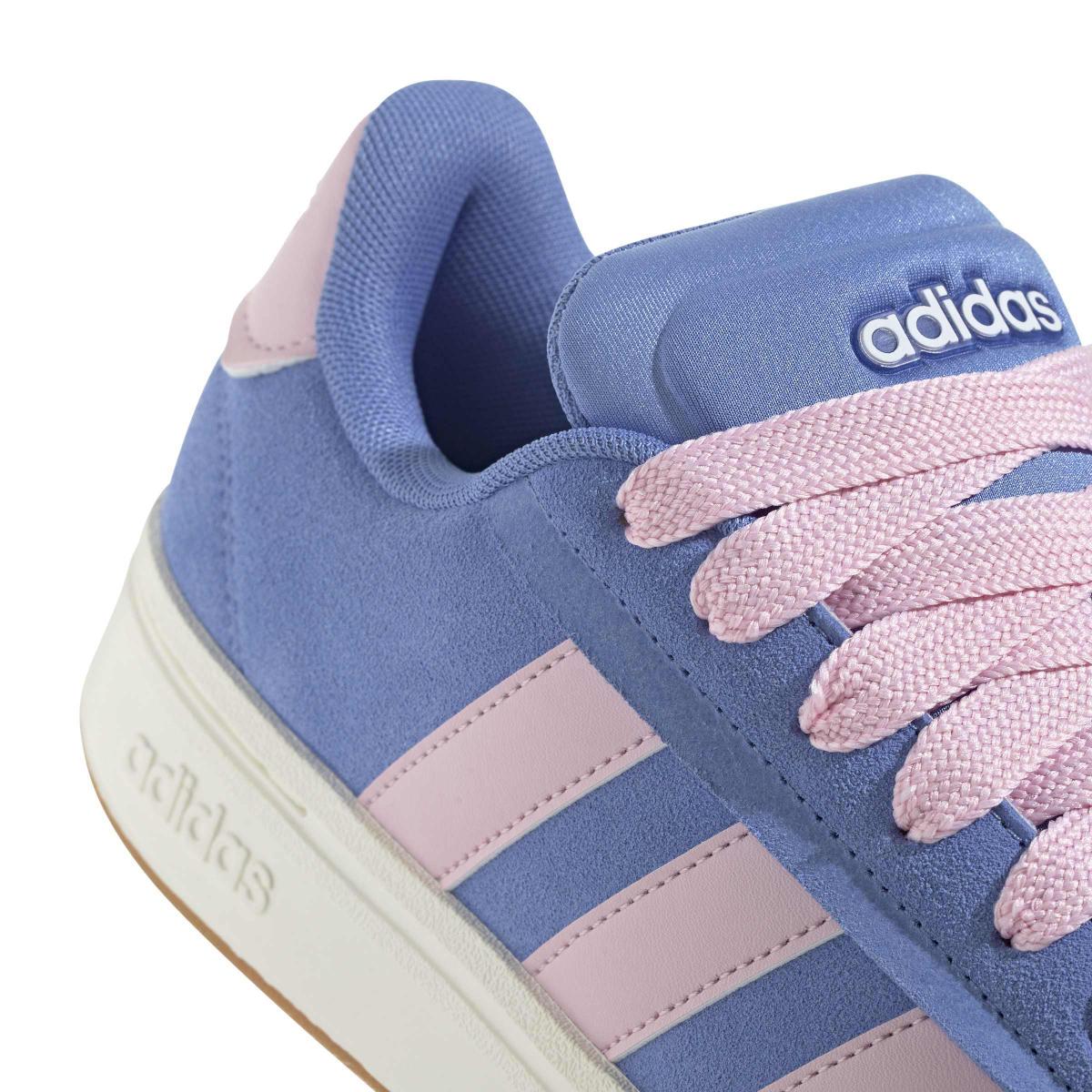 product/a/d/adidas_jq3002_9_footwear_photography_detail_view_2_white-nw091625.jpg