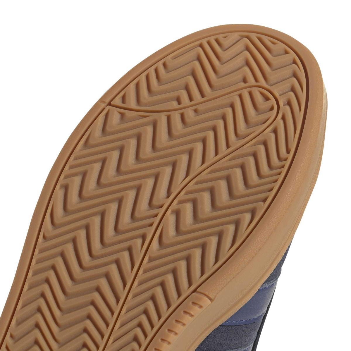 product/a/d/adidas_jq3008_9_footwear_photography_detail_view_2_white-nw091625.jpg
