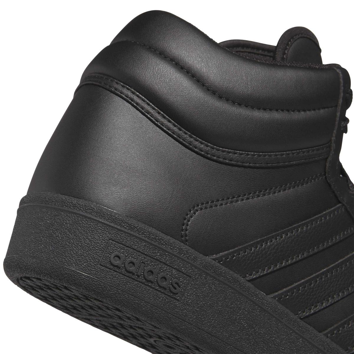 product/a/d/adidas_jq5212_8_footwear_photography_detail_view_1_white-nw091625.jpg