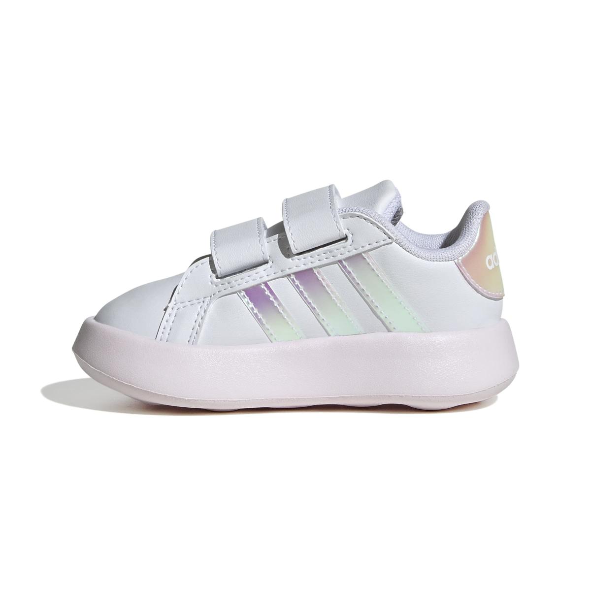 product/a/d/adidas_jq5657_5_footwear_photography_side_medial_center_view_white-nw091625.jpg
