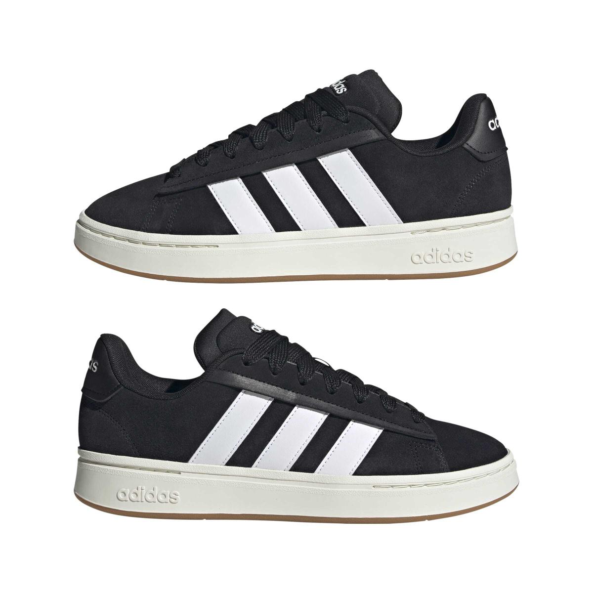 product/a/d/adidas_jr0543_10_footwear_photography_mirrored_pair_view_white-nw091625.jpg
