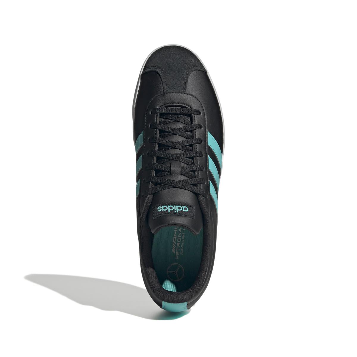 product/a/d/adidas_jr1068_3_footwear_photography_top_portrait_view_white.jpg