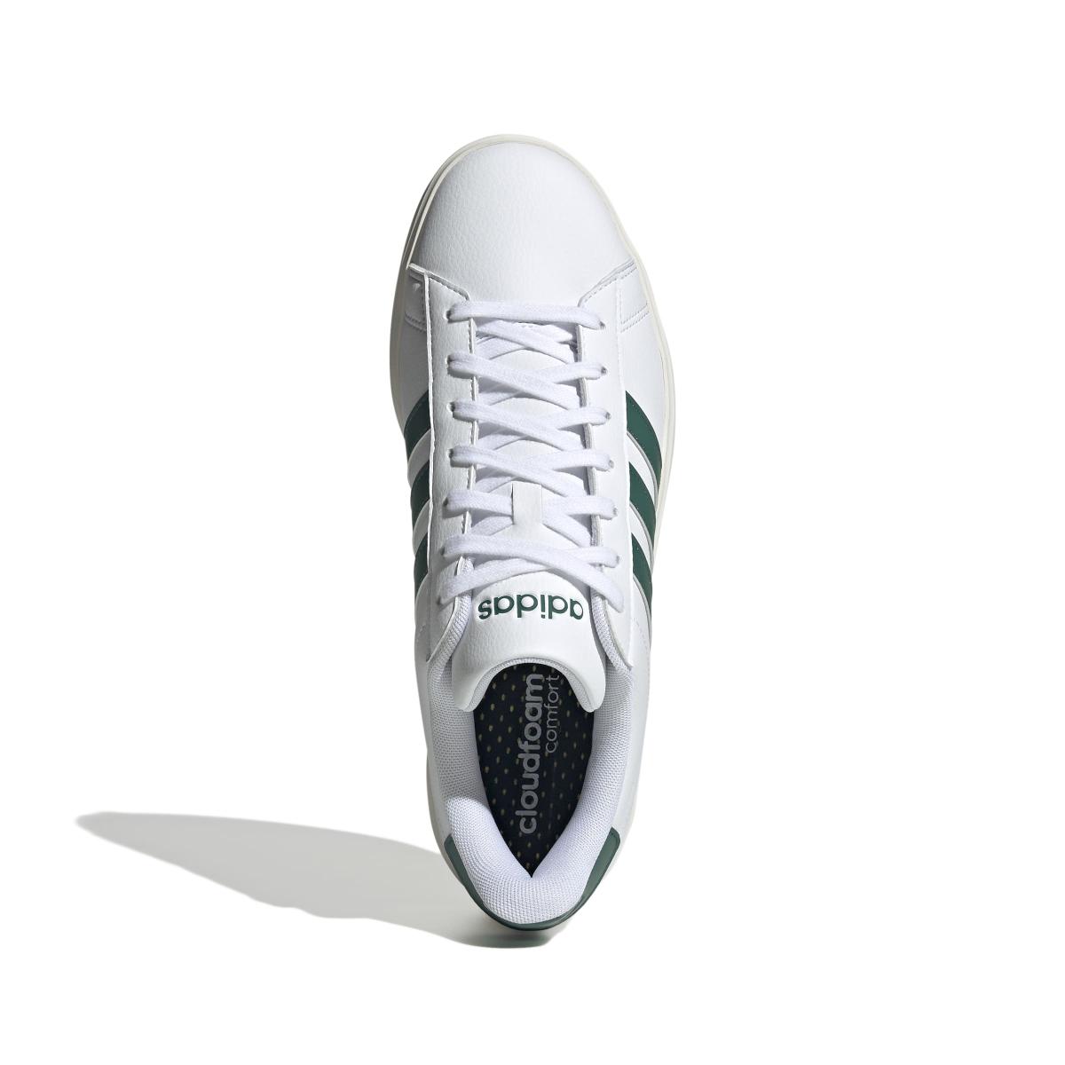 product/a/d/adidas_jr2224_3_footwear_photography_top_portrait_view_white-nw091625.jpg