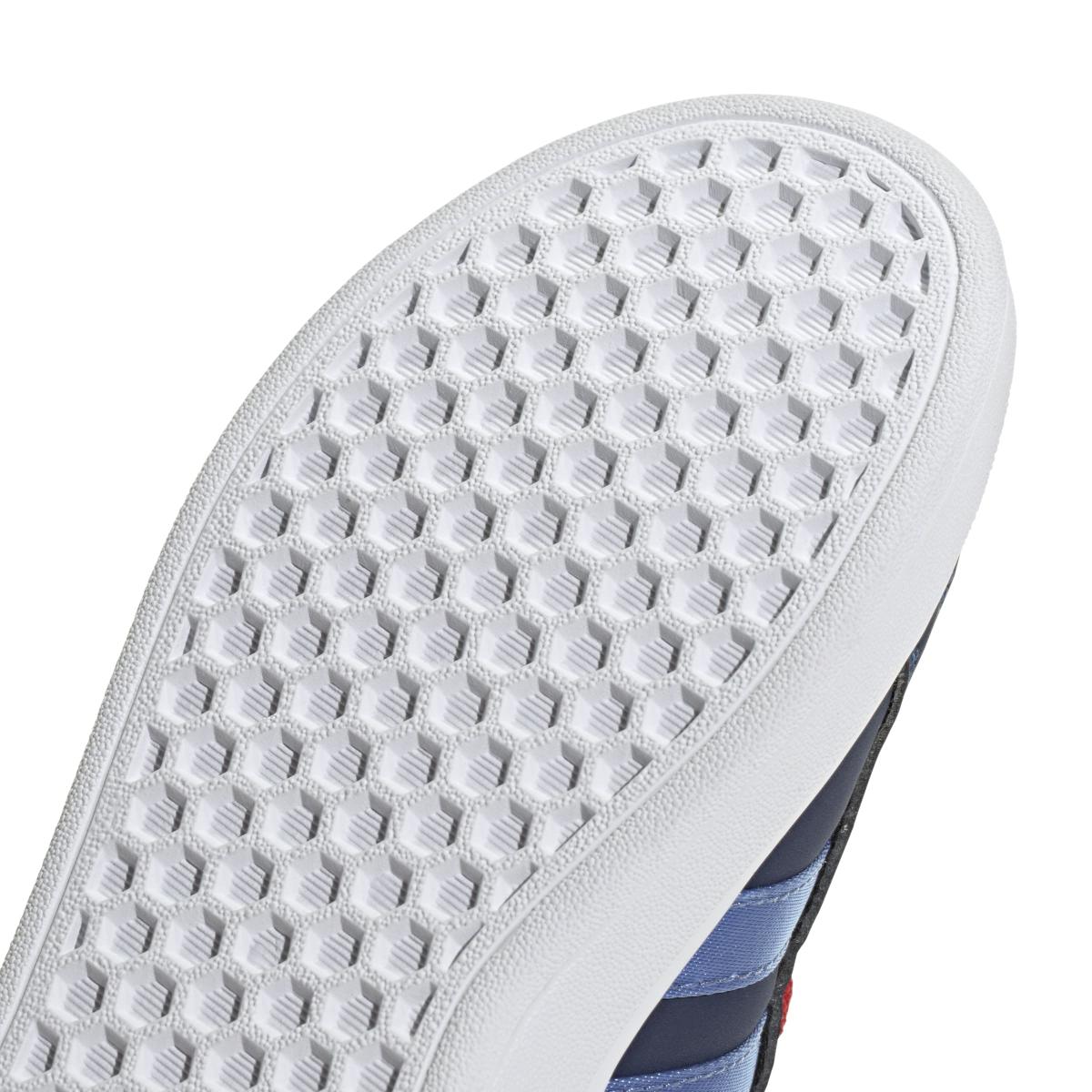 product/a/d/adidas_jr4902_9_footwear_photography_detail_view_2_white-nw091725.jpg