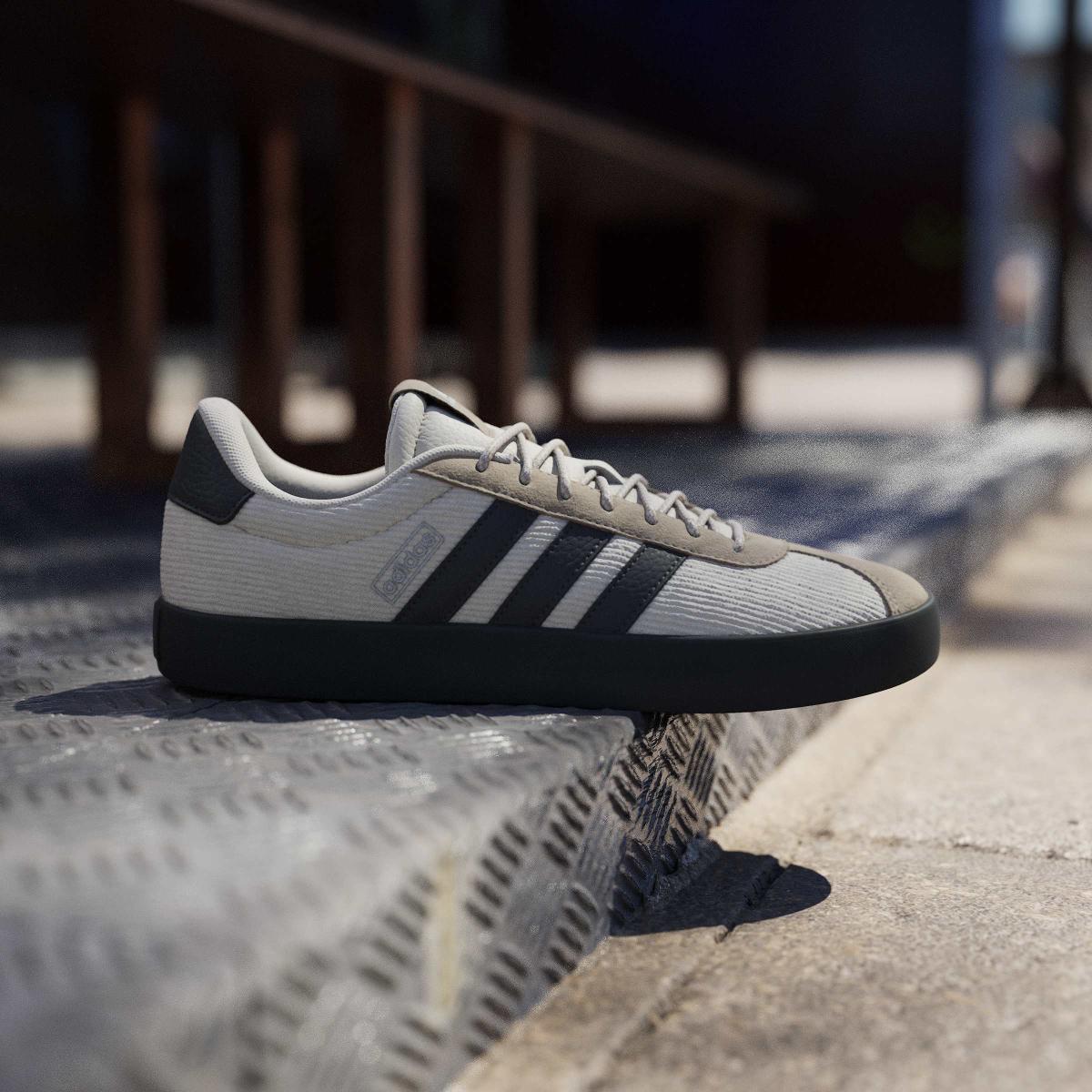 product/a/d/adidas_js2046_15_footwear_photography_heromrktng_view_3-nw091725.jpg