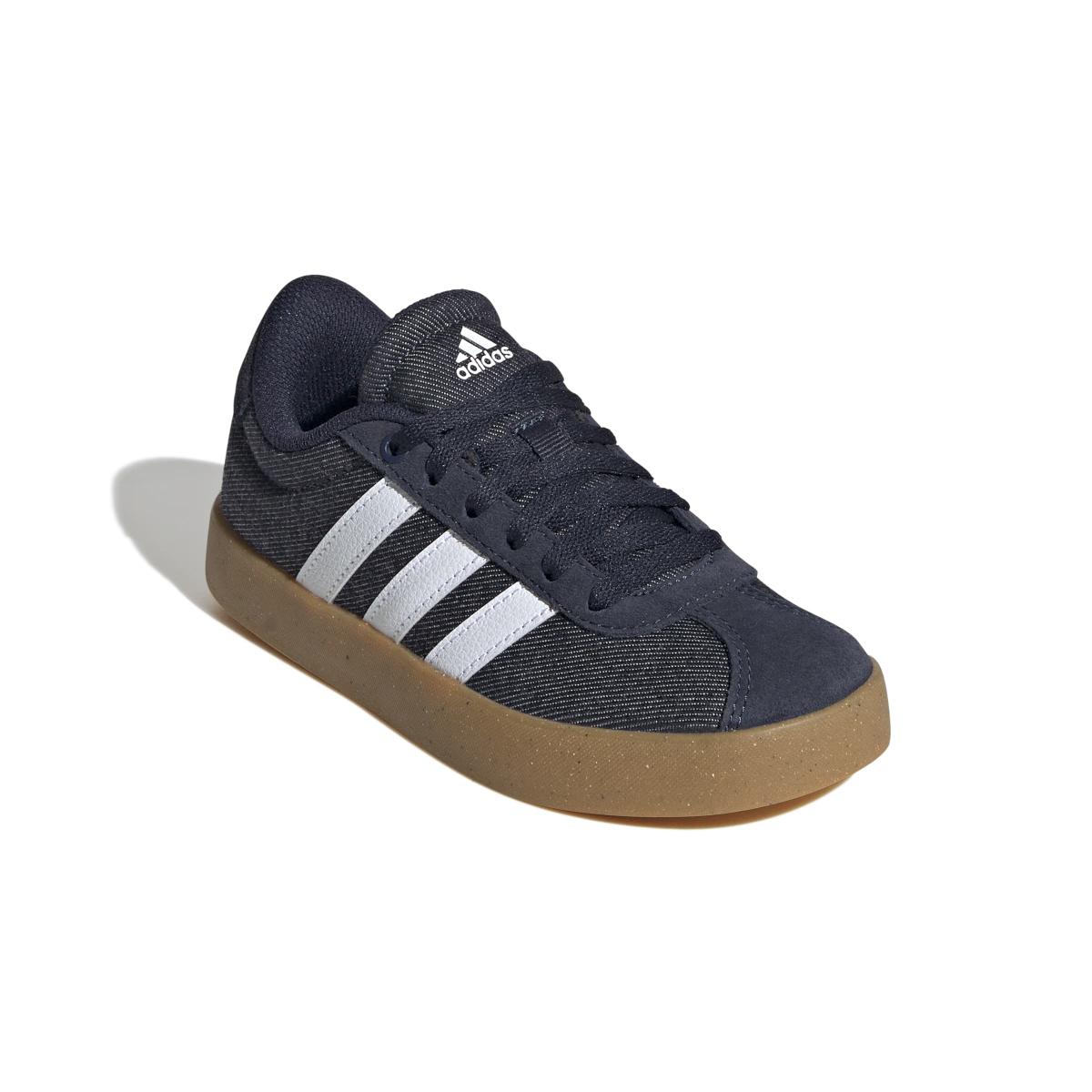product/a/d/adidas_js3486_6_footwear_photography_front_lateral_top_view_white-nw091725.jpg