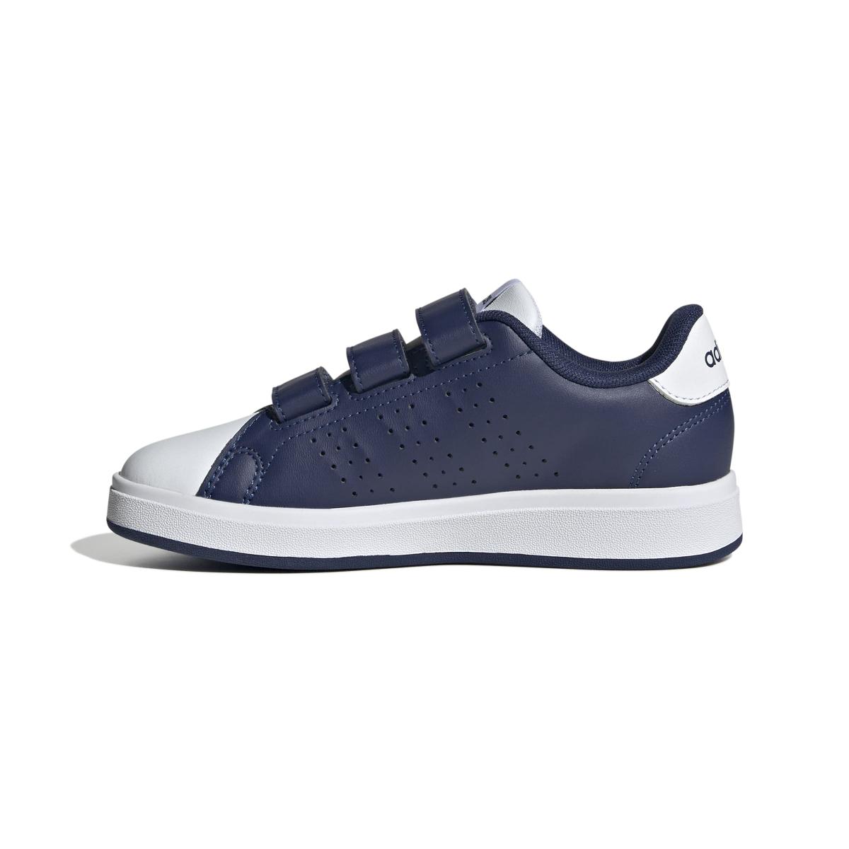 product/a/d/adidas_js3820_5_footwear_photography_side_medial_center_view_white-nw091725.jpg