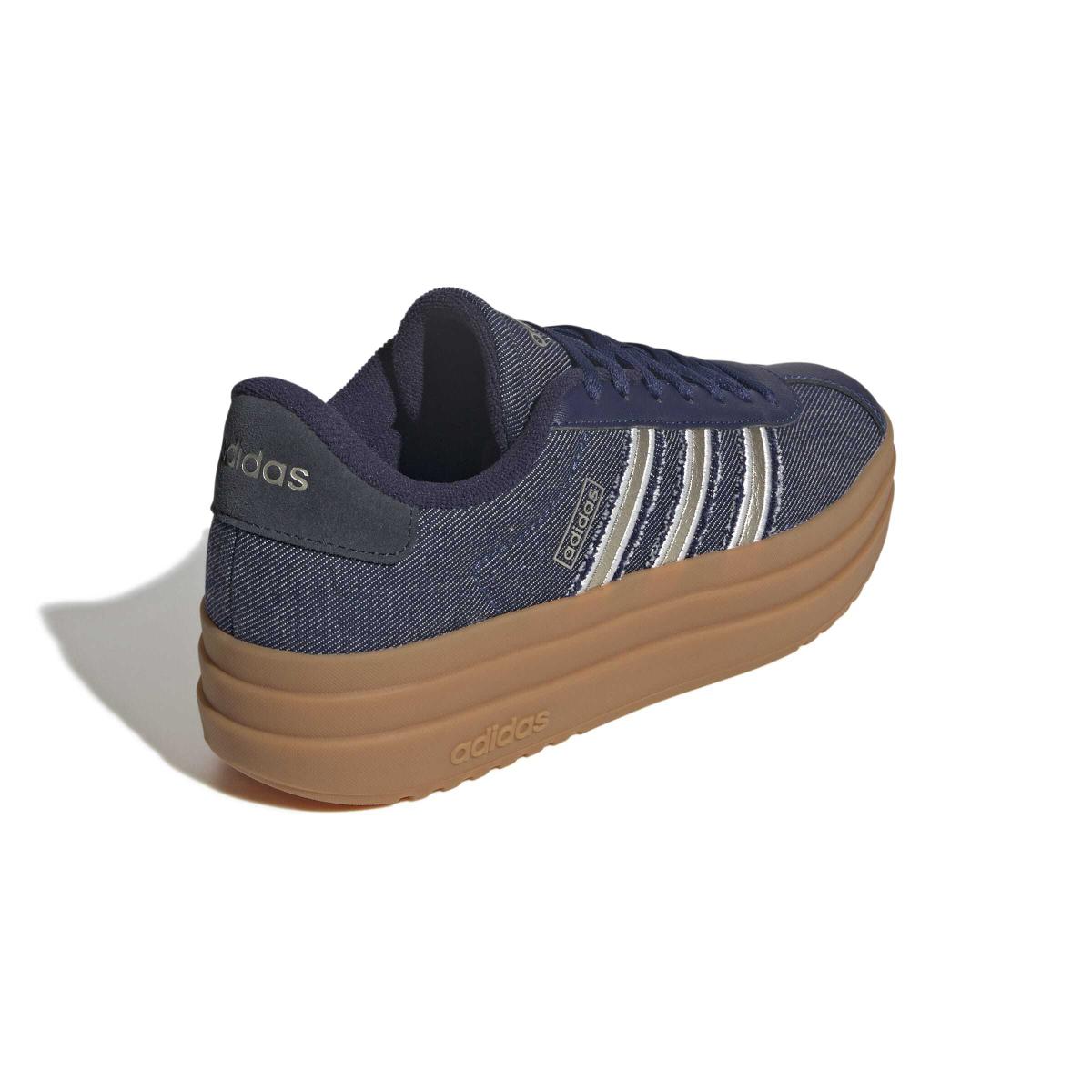 product/a/d/adidas_js4471_7_footwear_photography_back_lateral_top_view_white-nw091725.jpg