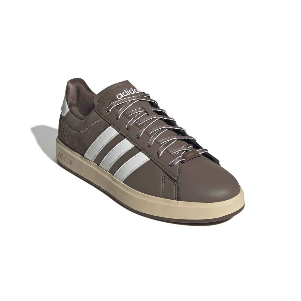 product/a/d/adidas_js4484_6_footwear_photography_front_lateral_top_view_white-nw091725.jpg