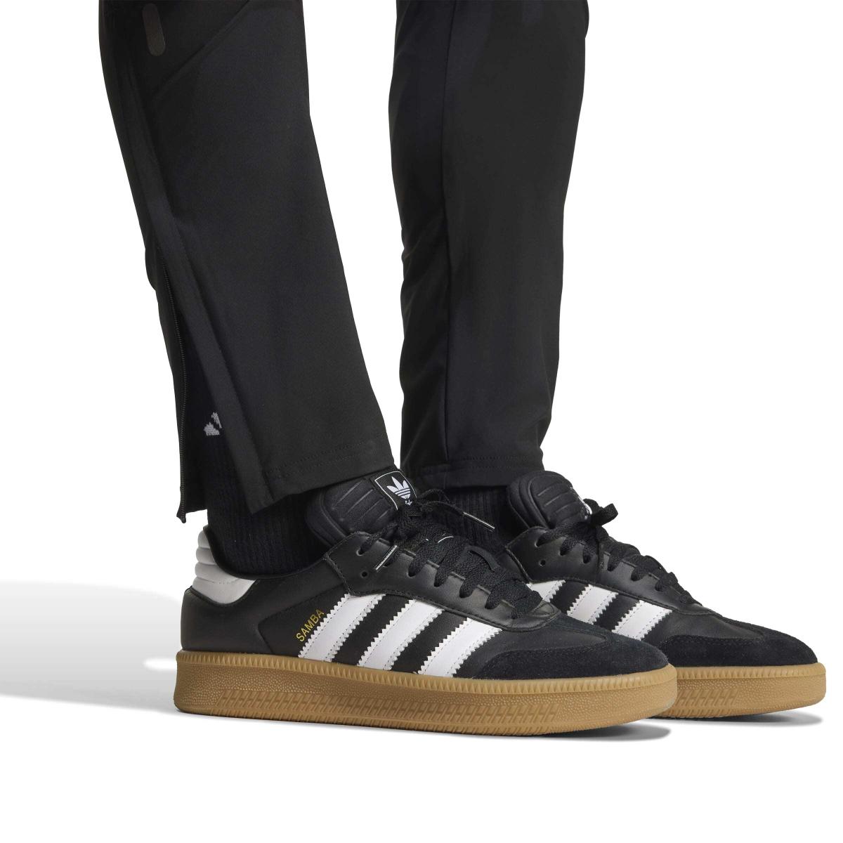 product/a/d/adidas_jv5352_6_apparel_on_model_detail_view_2_white.jpg