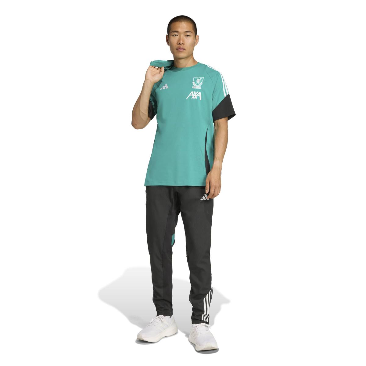 product/a/d/adidas_jv9010_5_apparel_on_model_standard_outfit_view_white.jpg