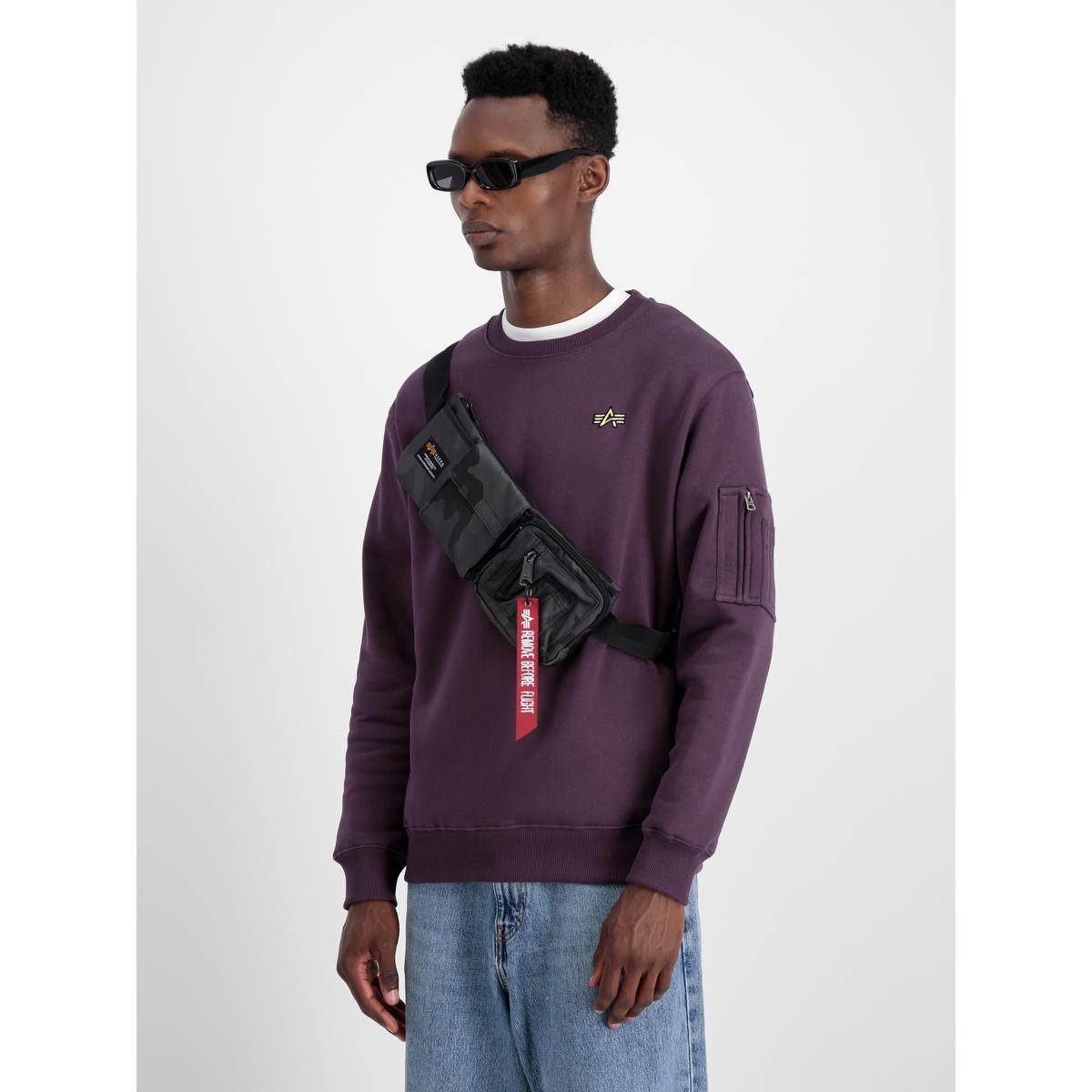 product/a/l/alpha-industries_128928c-125_black-camo_3.jpg
