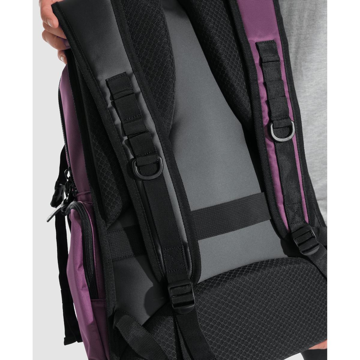 product/a/r/arena_010234-200_plum_11.jpg