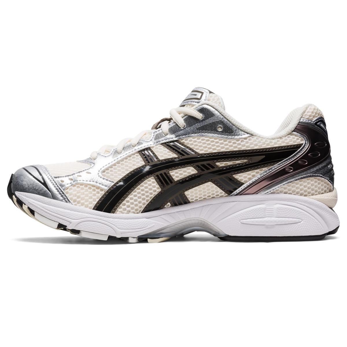 product/a/s/asics_1201a019---0108_creme-noir_4.jpg