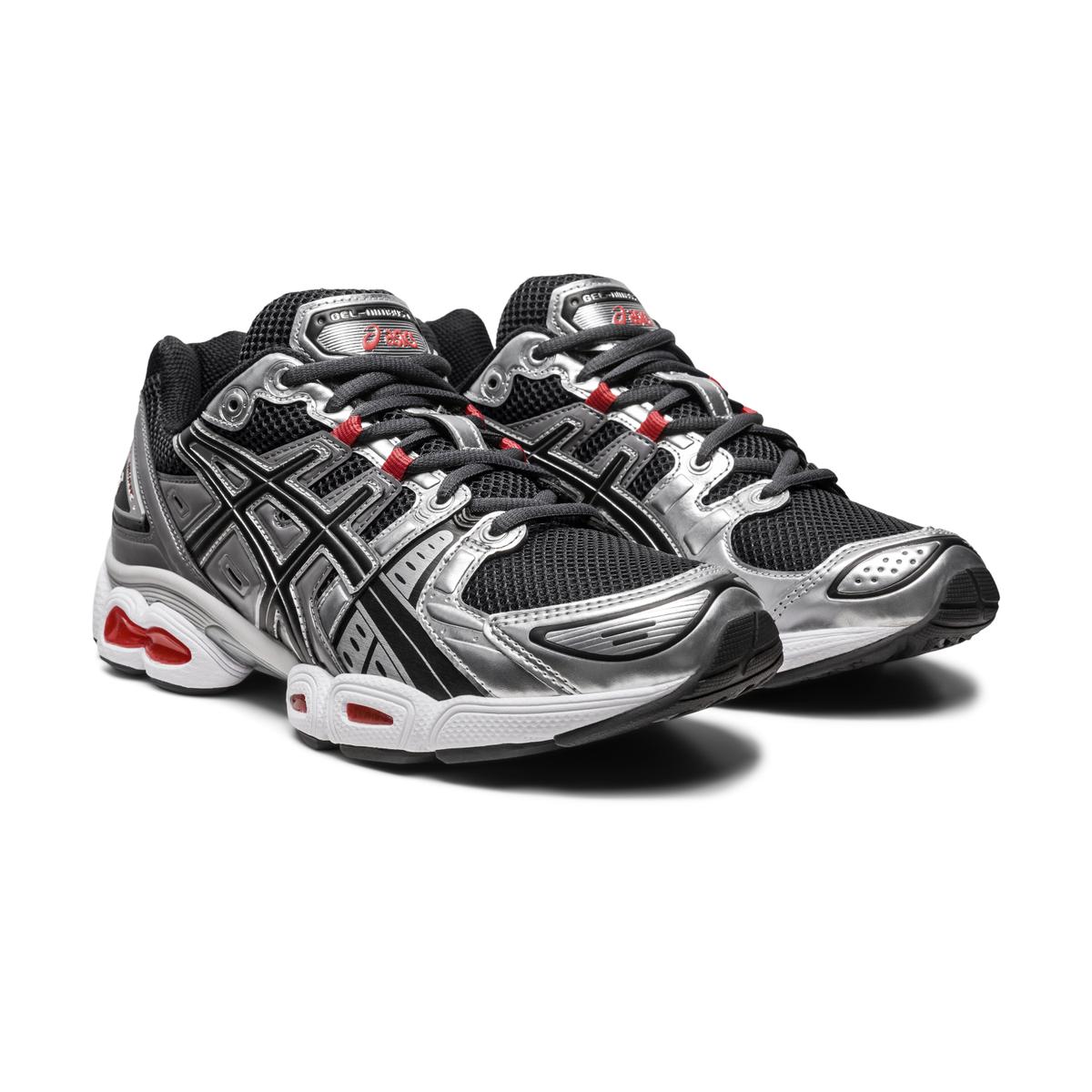 product/a/s/asics_1201a424_023_1-nw092325.jpg