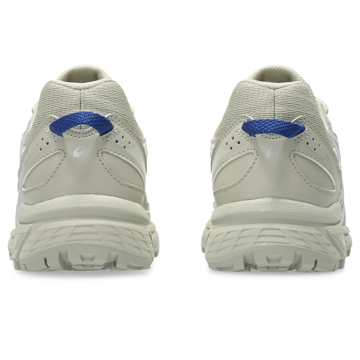 product/a/s/asics_1204a162---009_black-black_7.jpg