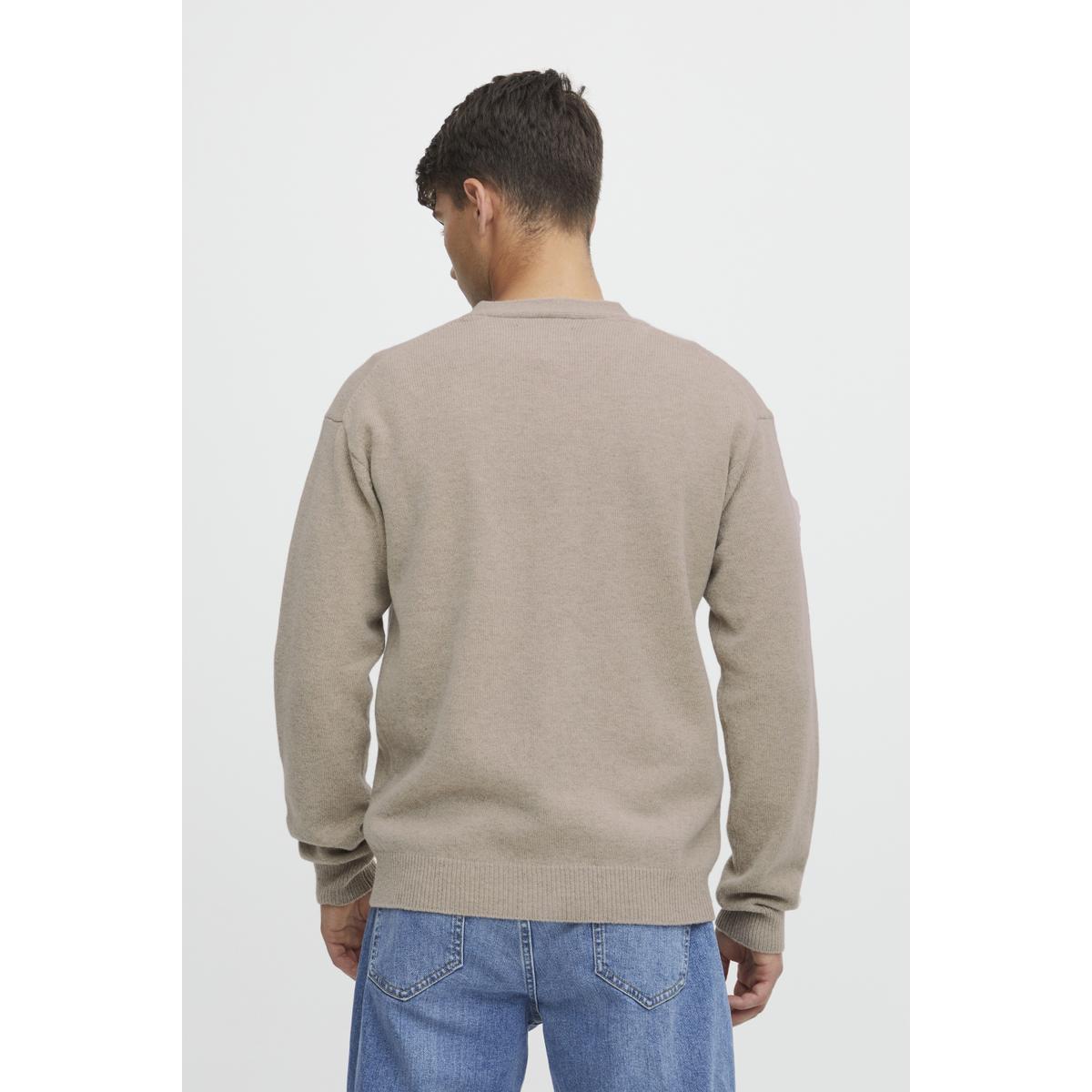 product/c/a/casual-friday_20504796-1713121_5.jpg