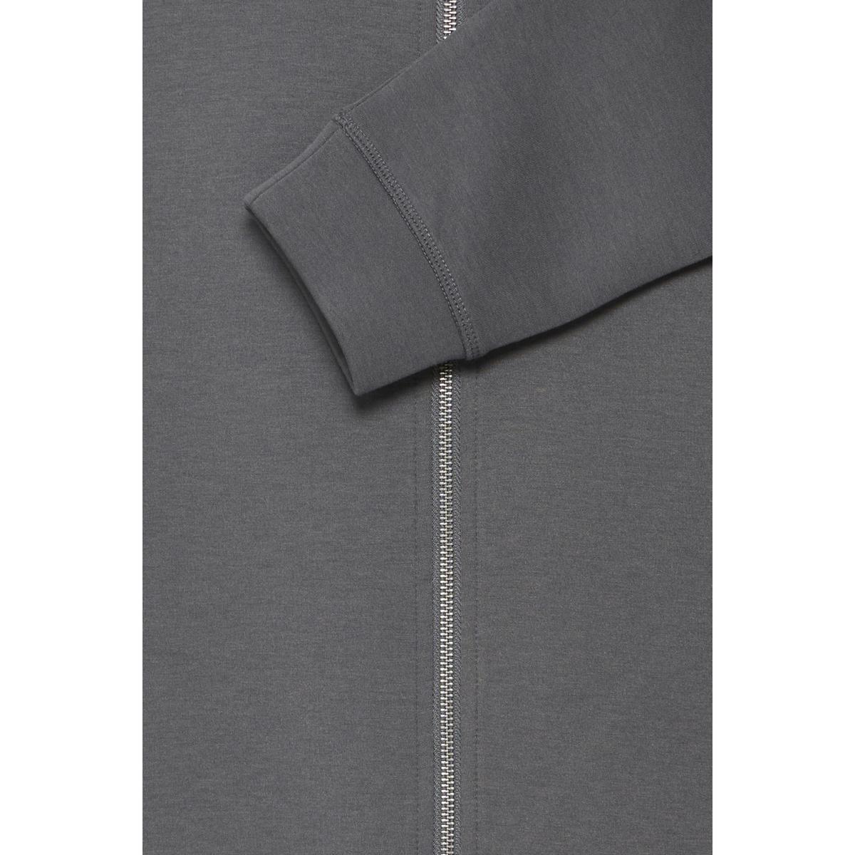 product/c/a/casual-friday_20504936-193906_2.jpg