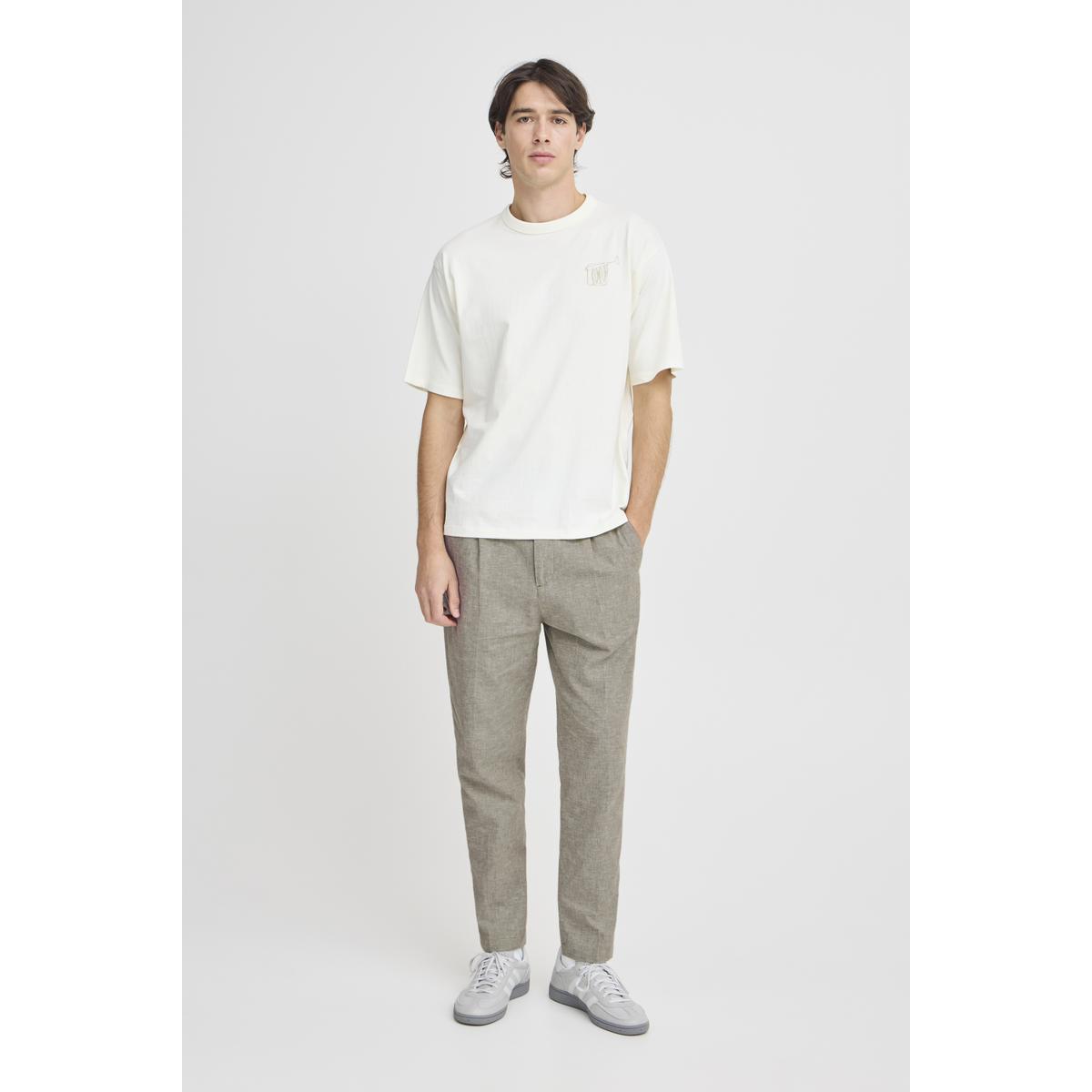 product/c/a/casual-friday_20505127-1706181_13.jpg