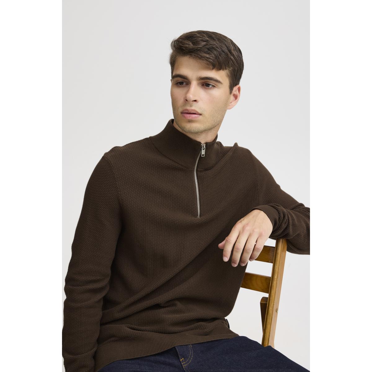 product/c/a/casual-friday_20505193-190712_8.jpg