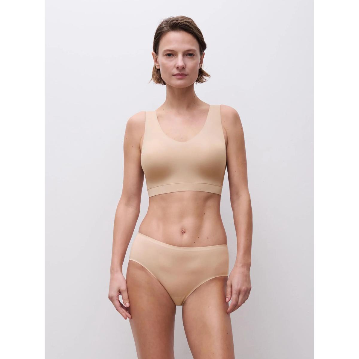 product/c/h/chantelle_c16a10-0wu_nude_4.jpg