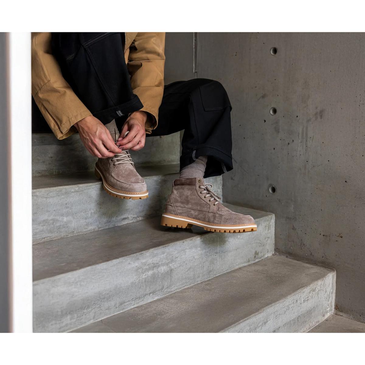 product/c/l/clae_cl25crm02-pos_portabella-suede_6.jpg