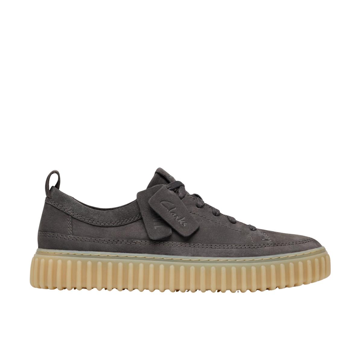 product/c/l/clarks_26184417_grey_1.jpg