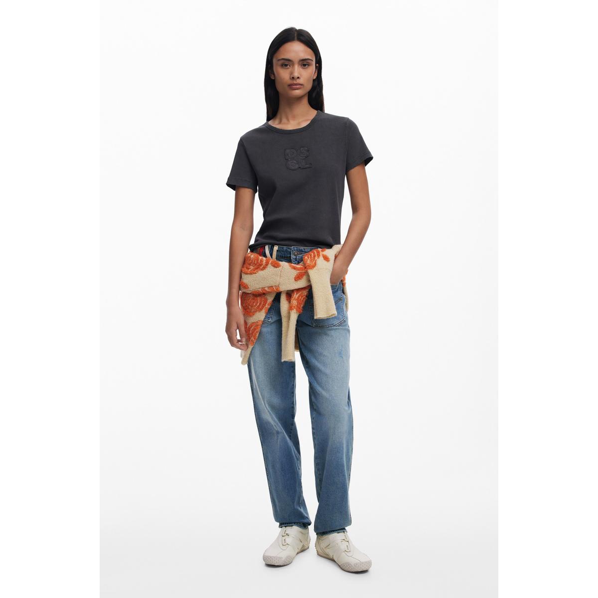 product/d/e/desigual_25wwtk46-2000_negro_3.jpg