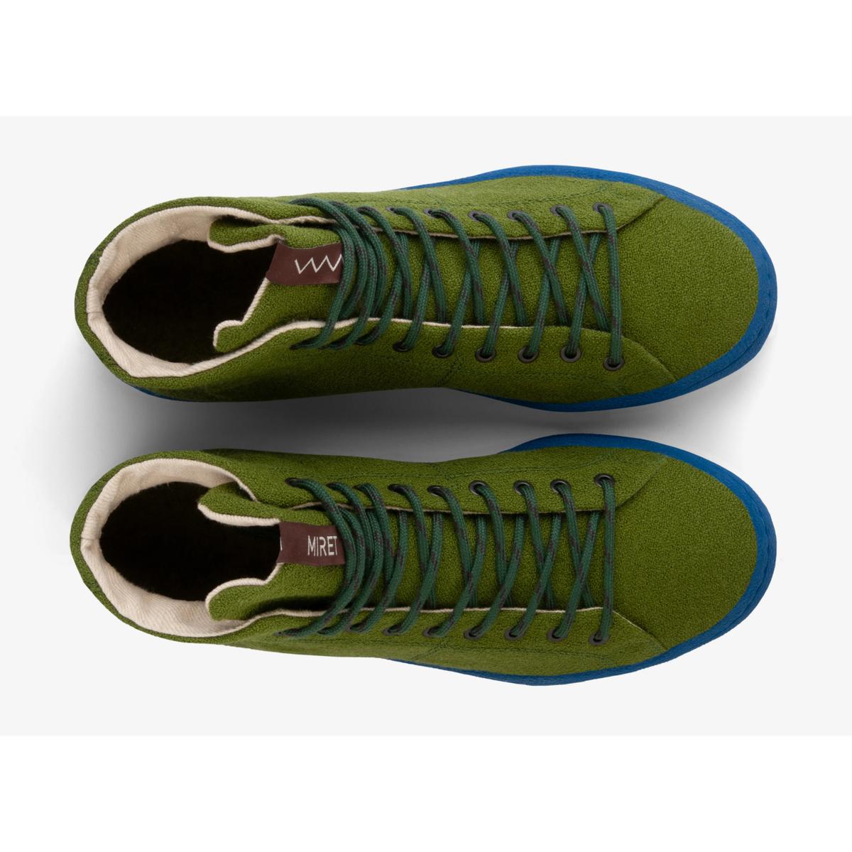 product/e/a/earthbound_210009-34_moss-green-blue_3.jpg