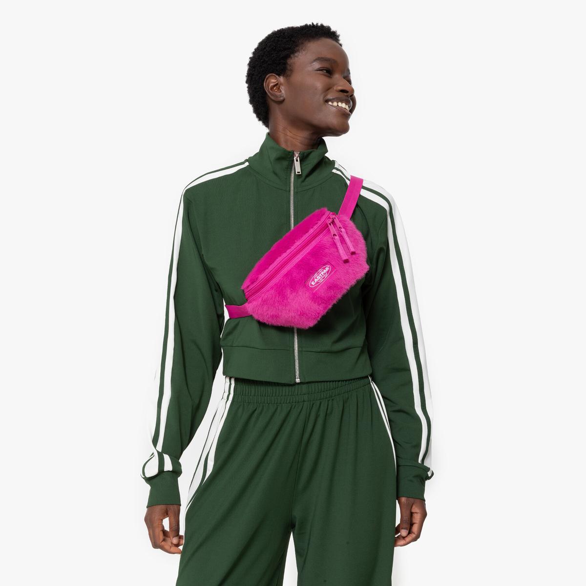 product/e/a/eastpak_ek0000742q9_fuzzy-fuchsia_4.jpg