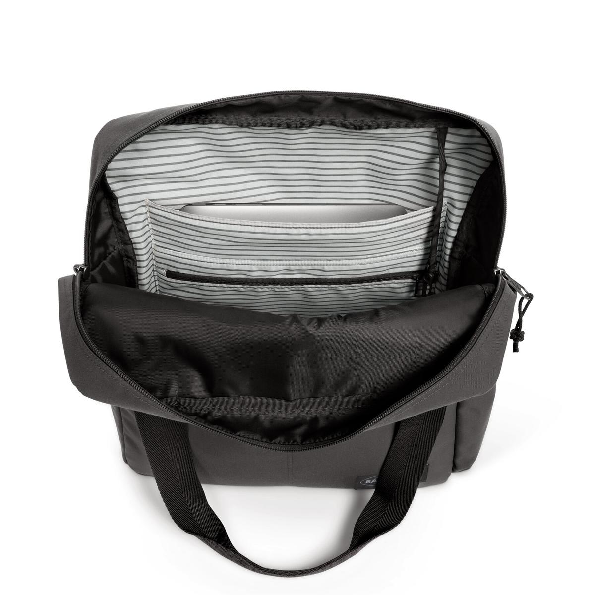 product/e/a/eastpak_ek0a5bi22k7_optown-black_3.jpg