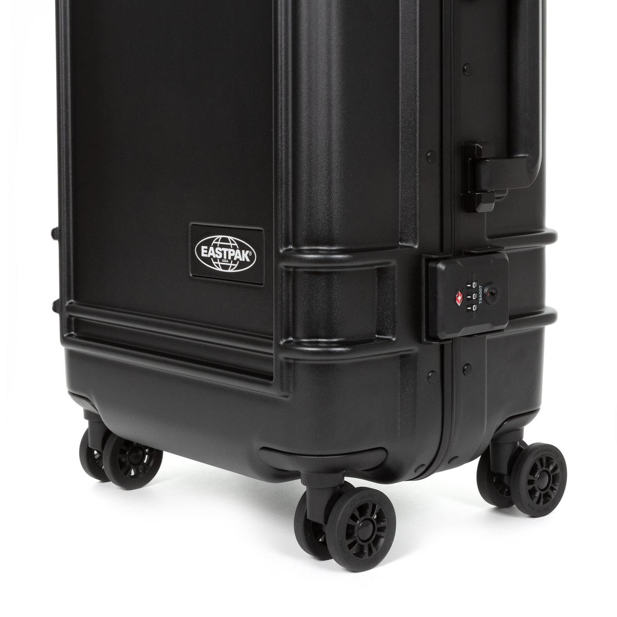 product/e/a/eastpak_ek0a5bje008_black_5.jpg