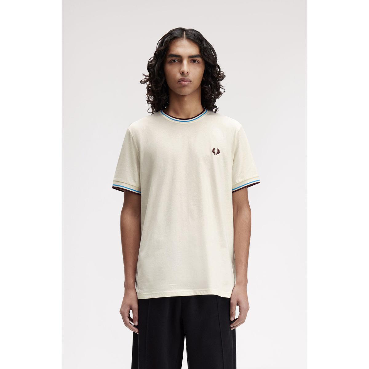product/f/r/fred-perry_fpm1588v_z46_v2_q325_mod1_front.jpg