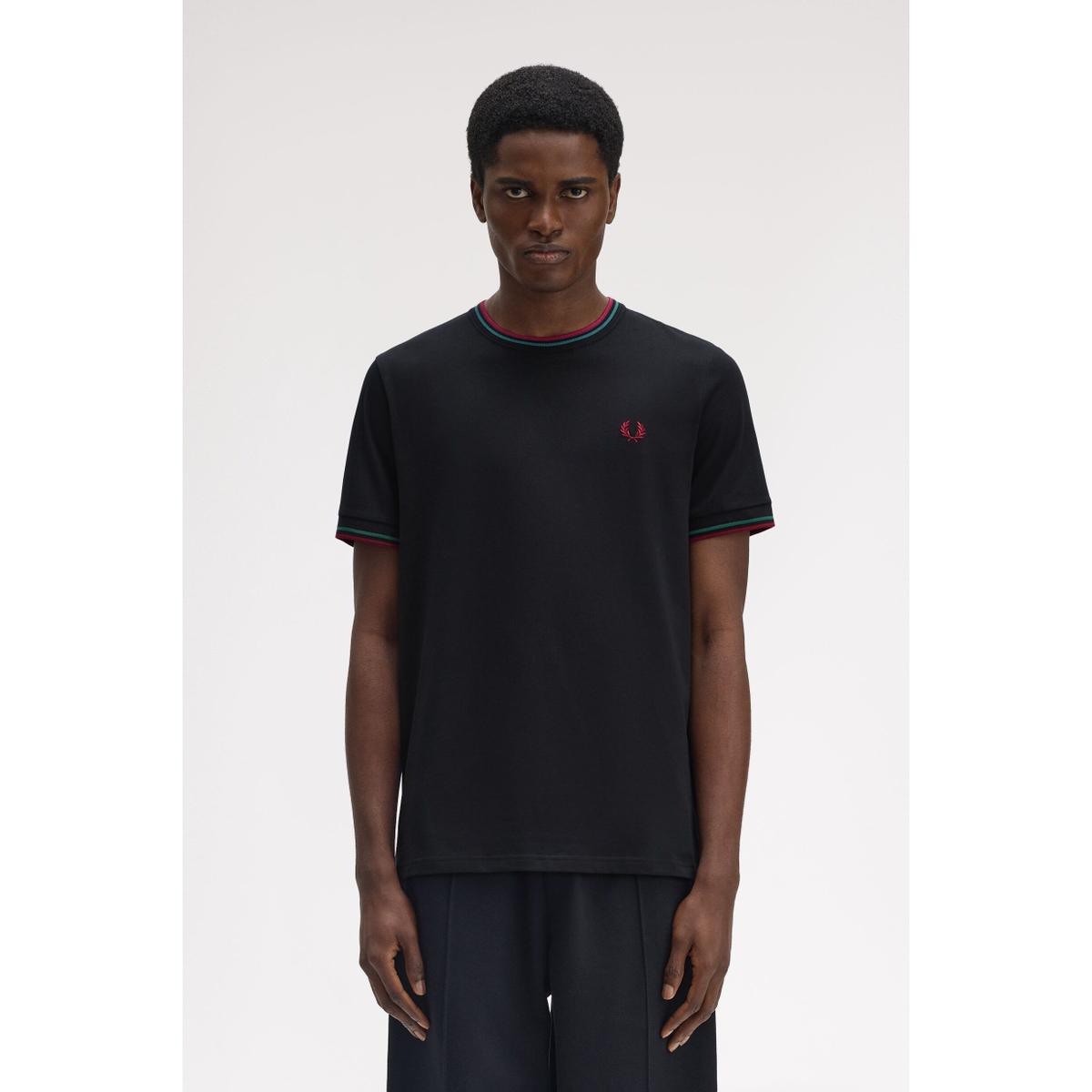product/f/r/fred-perry_fpm1588v_z58_v2_q325_mod1_front.jpg