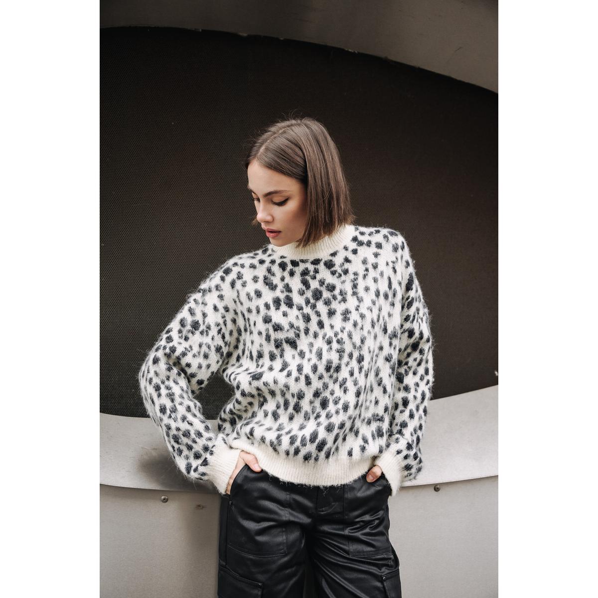 product/f/r/freeman-t-porter_2440793a-f788_off-white_3.jpg