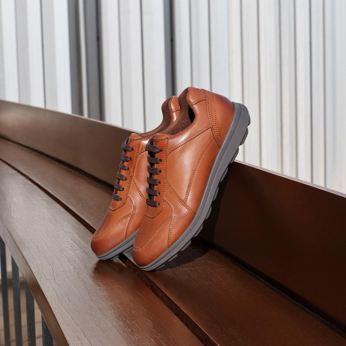 product/g/e/geox_u45gra_00043_c6001_cognac_8.jpg