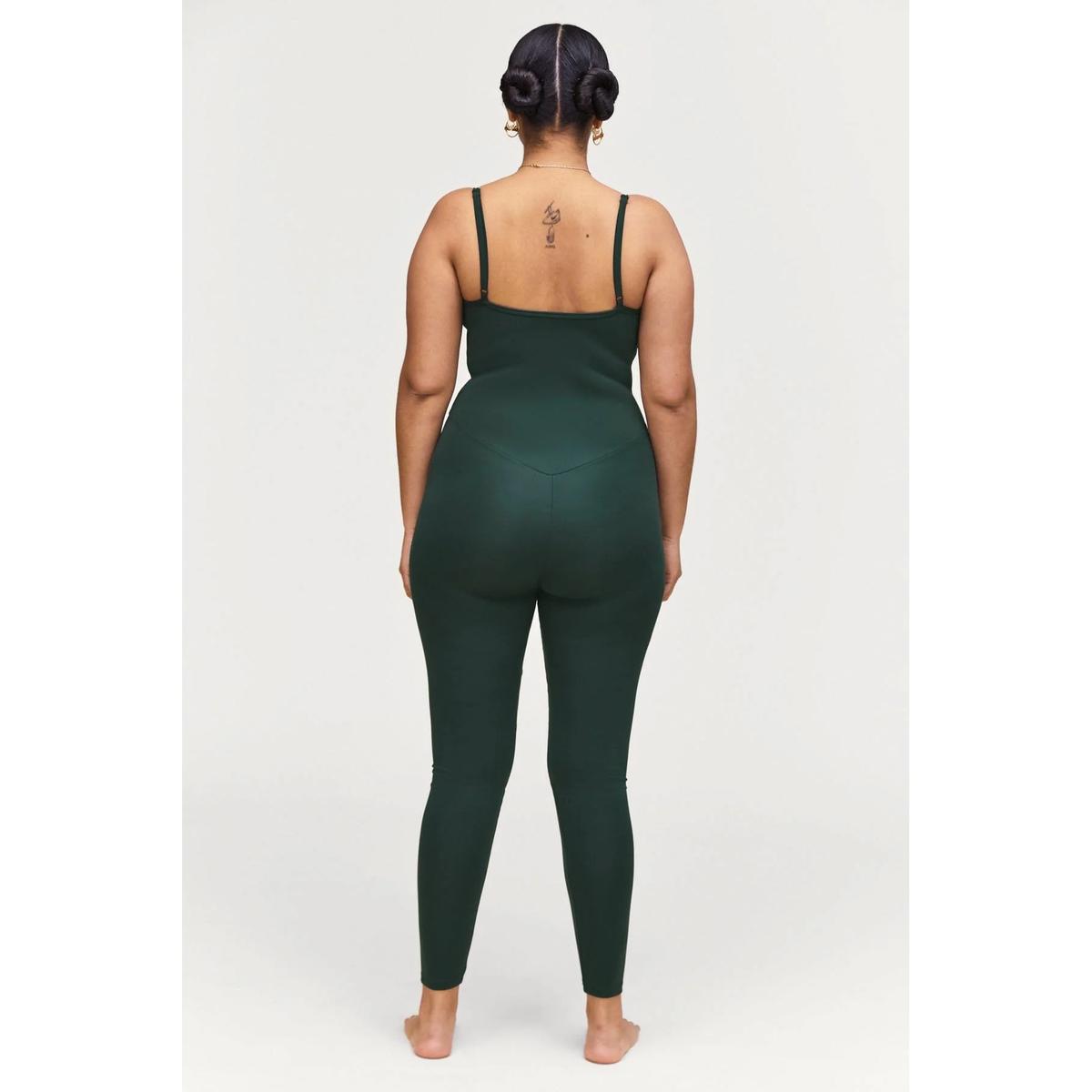 product/g/i/girlfriend-collective_6008-gg_moss_3.jpg