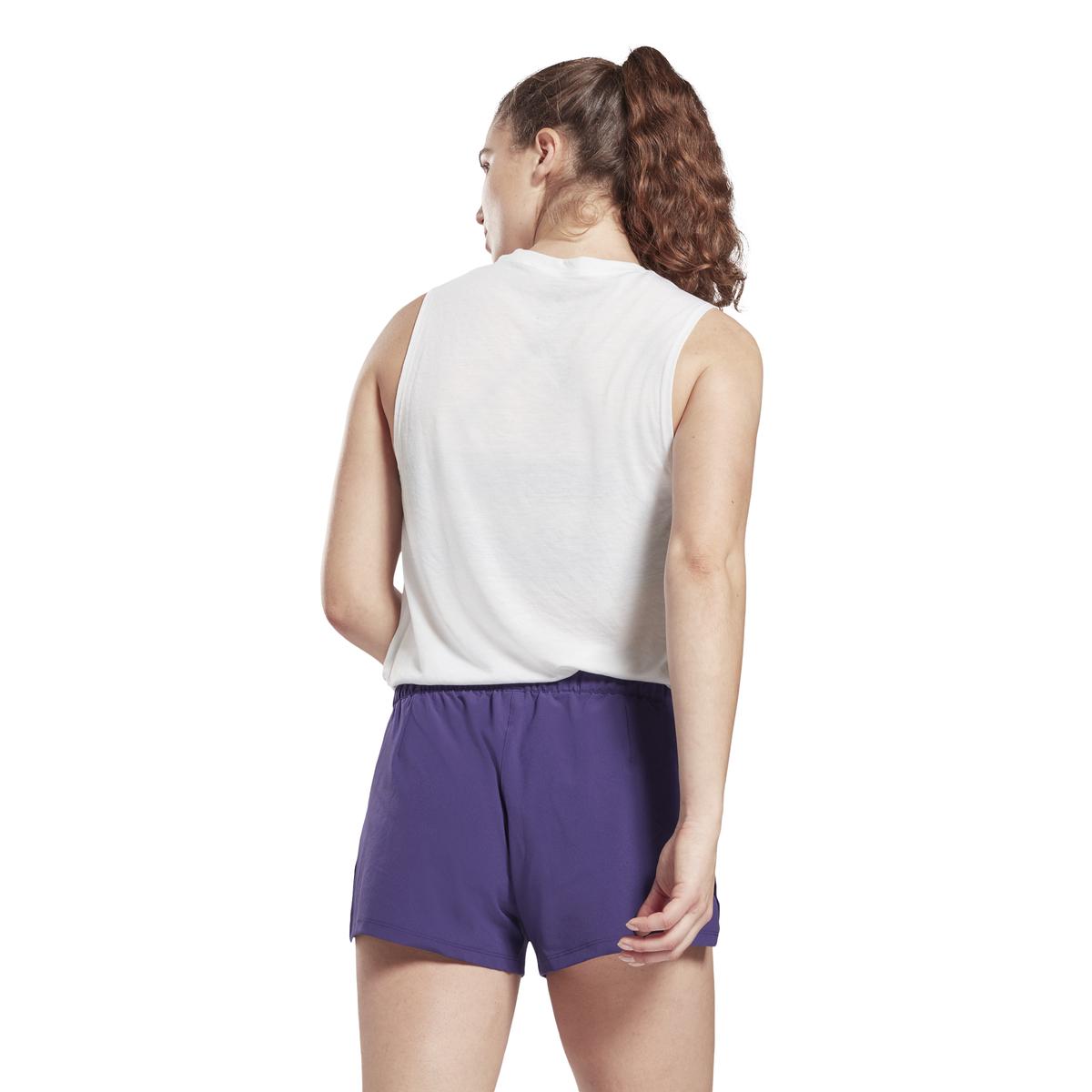 product/g/p/gp7914_app_on-model_back_white.jpg