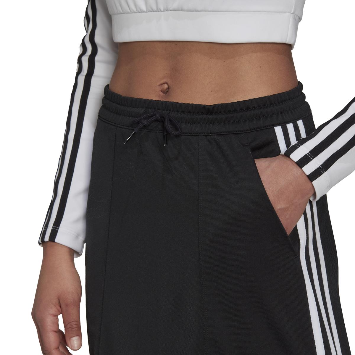 product/h/3/h37774_app_on-model_detail-1_white.jpg