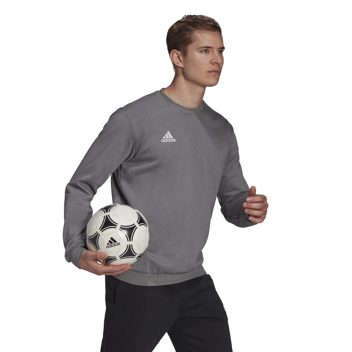 product/h/5/h57479_app_on-model_walking_white_1645111535.jpg