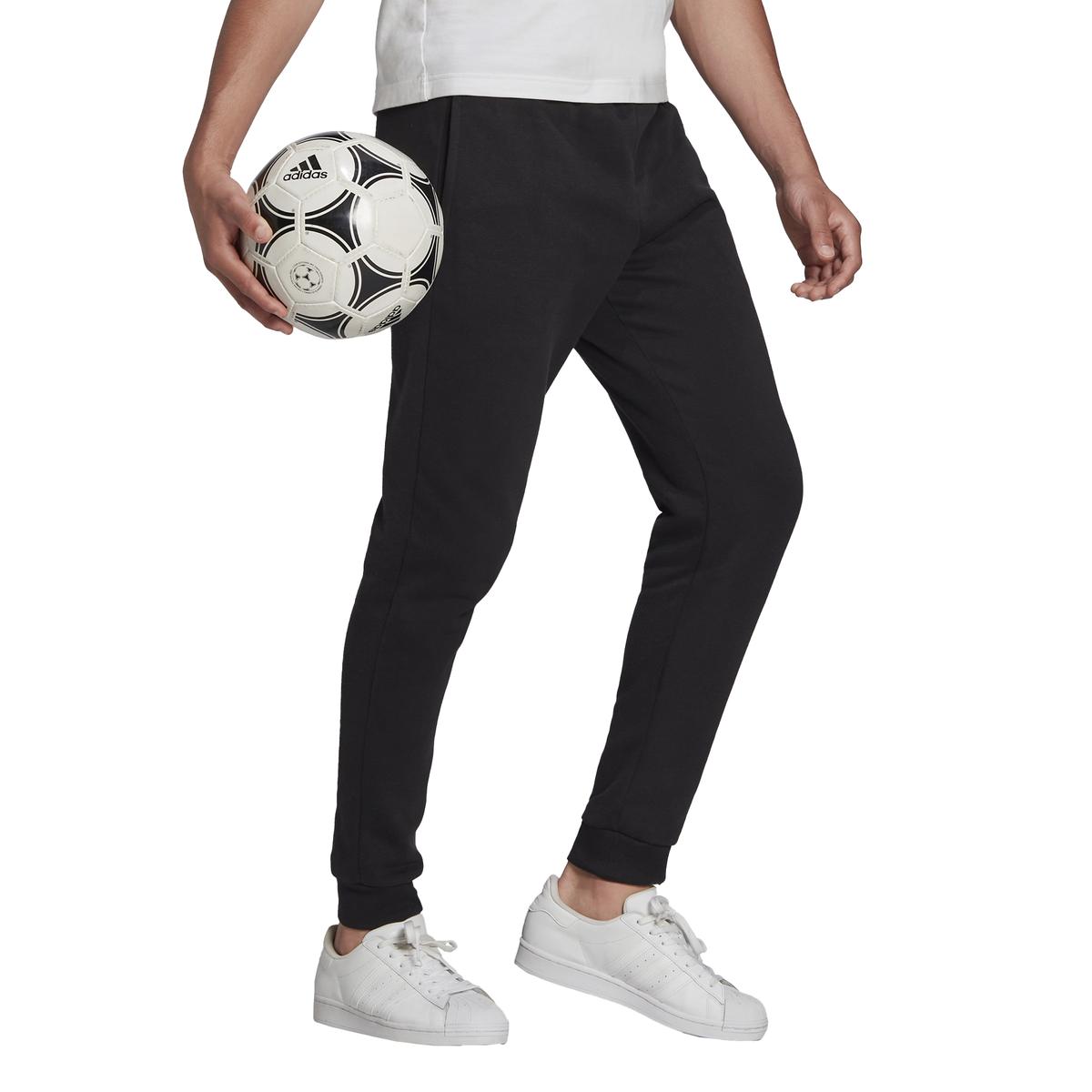 product/h/b/hb0574_app_on-model_walking_white_1645105988.jpg