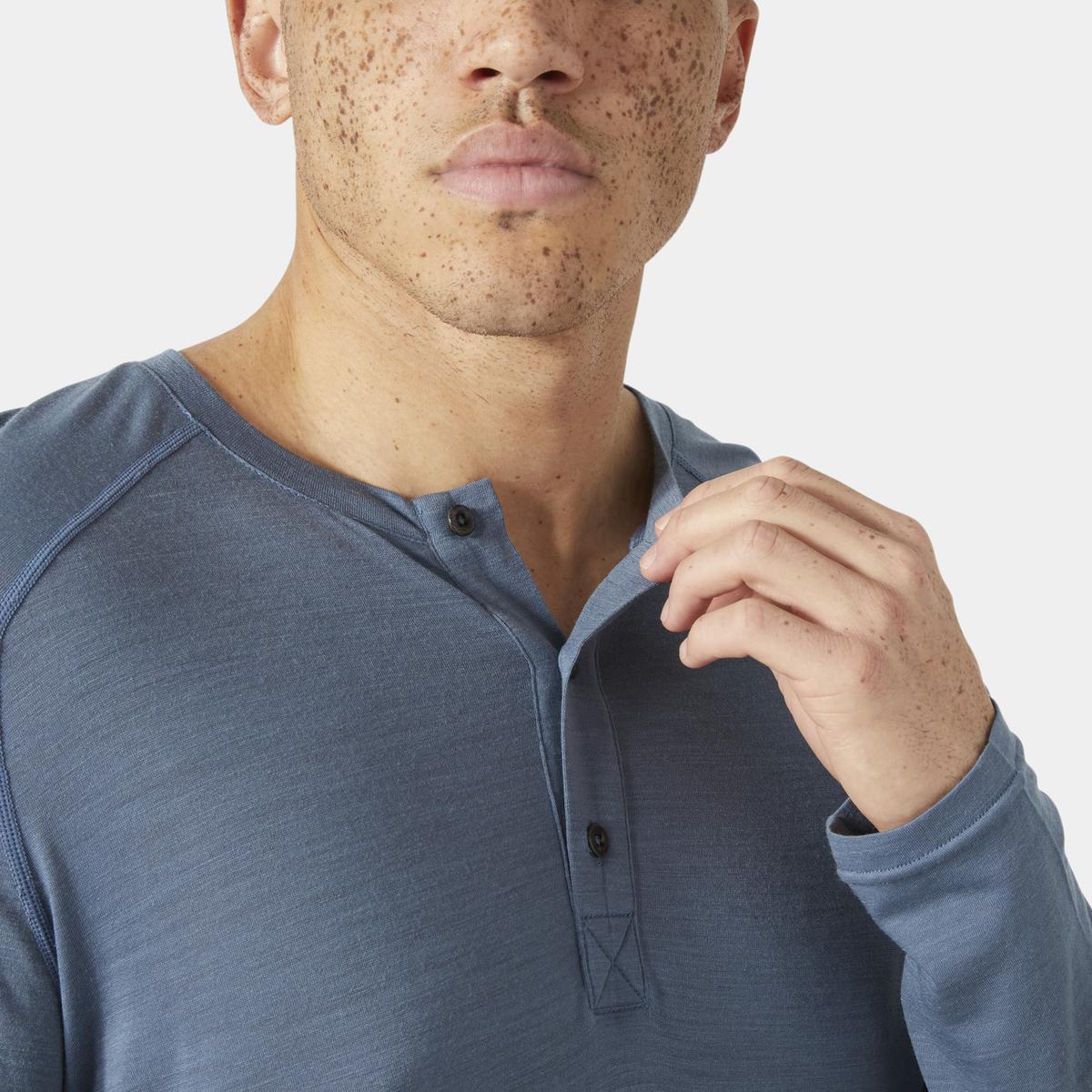product/h/e/helly-hansen_48271-601_washed-navy_3.jpg