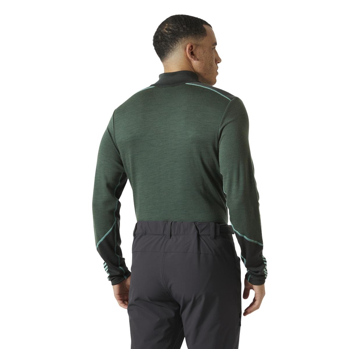 product/h/e/helly-hansen_49363-390_jungle-green_1.jpg