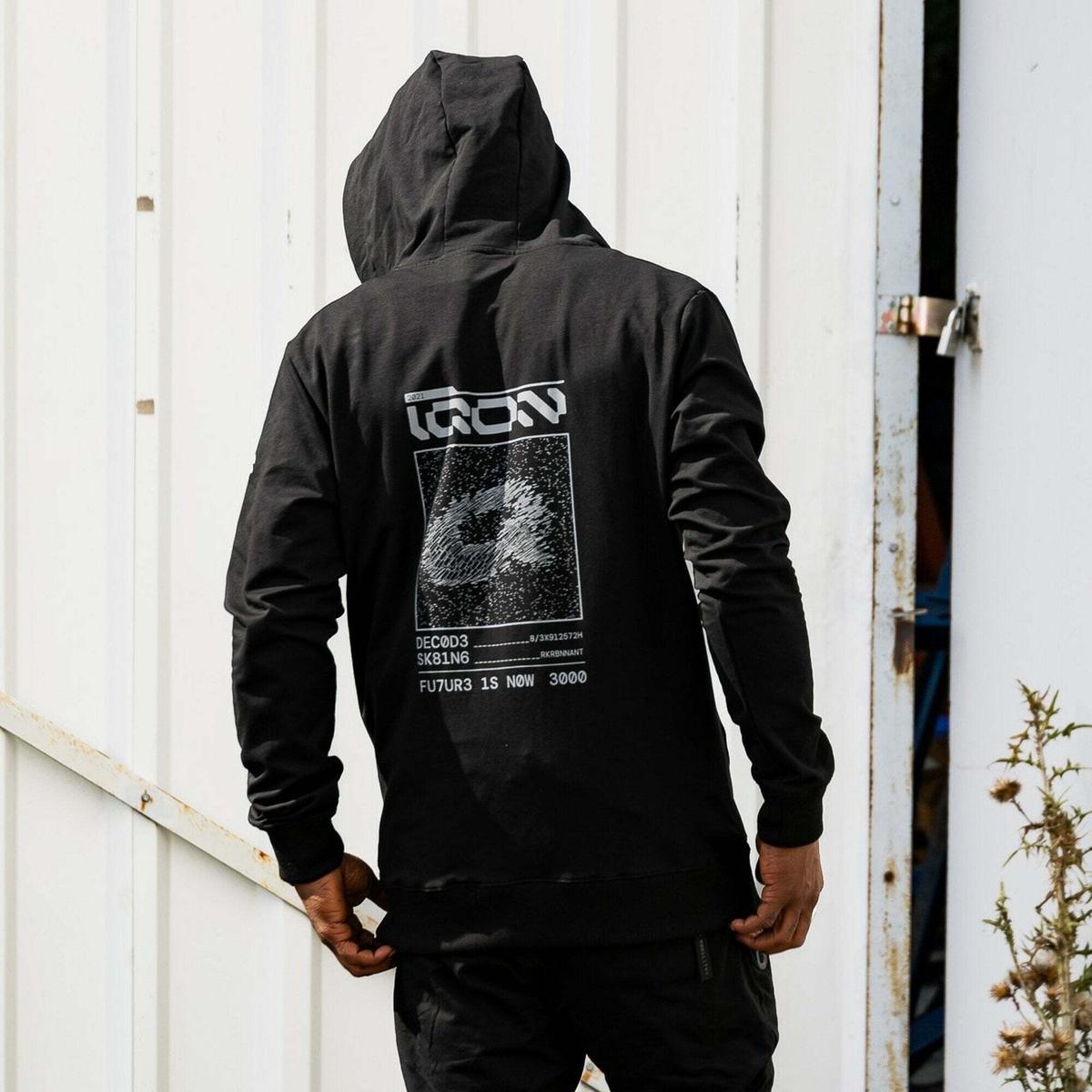 product/i/q/iqon_40080-50106_black_4.jpg