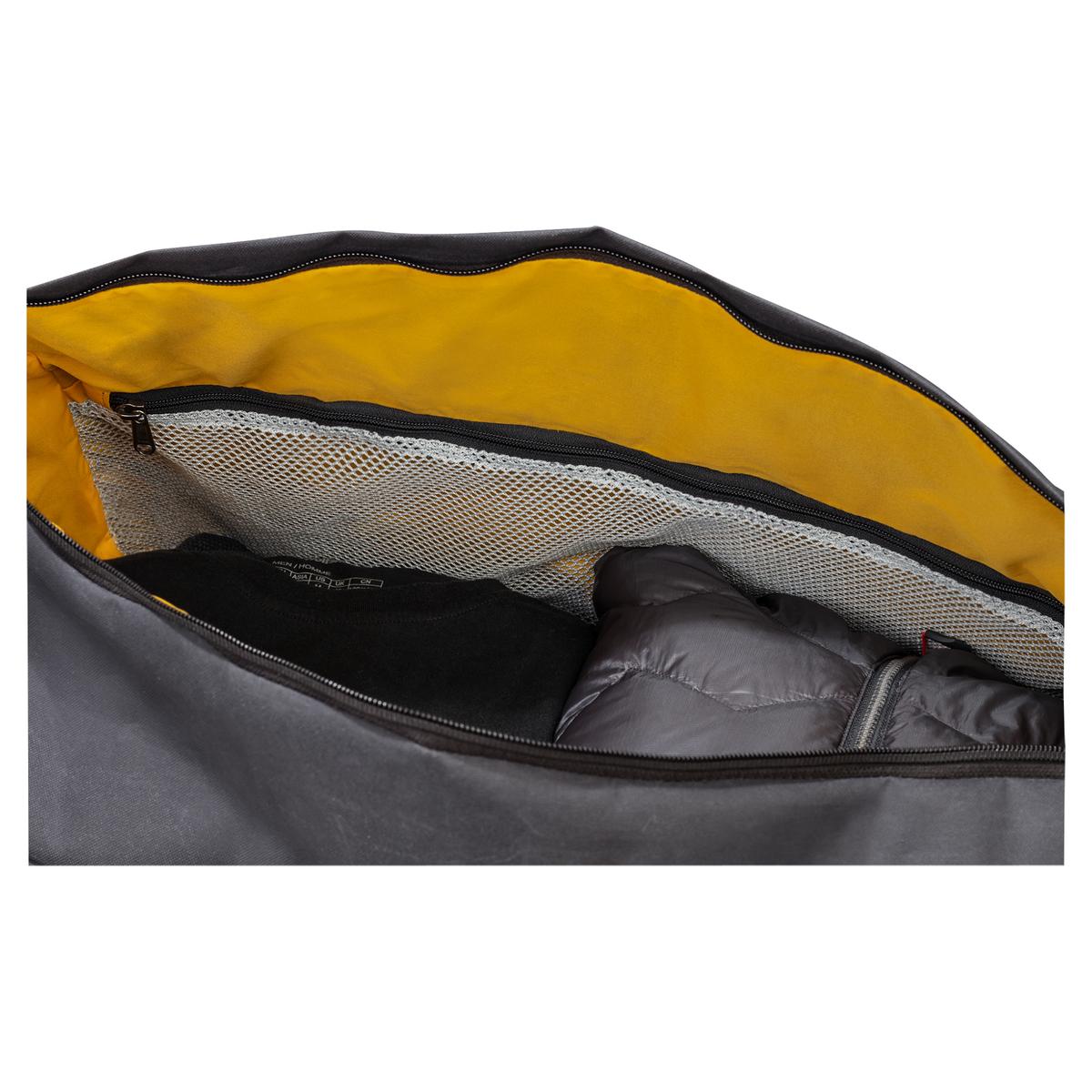 product/j/a/jack-wolfskin_2010801_6350-9-e540-traveltopia-duffle-40-phantom.jpg