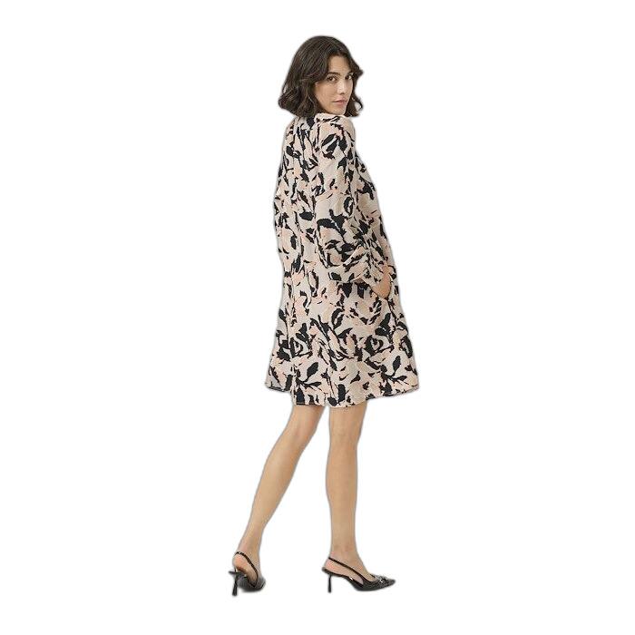 product/k/a/kaffe_10509639-107096_beige-black-peach-blurry-leaf_2.jpg