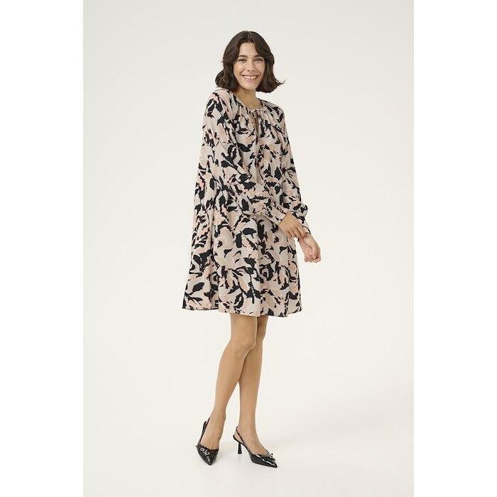 product/k/a/kaffe_10509639-107096_beige-black-peach-blurry-leaf_4.jpg