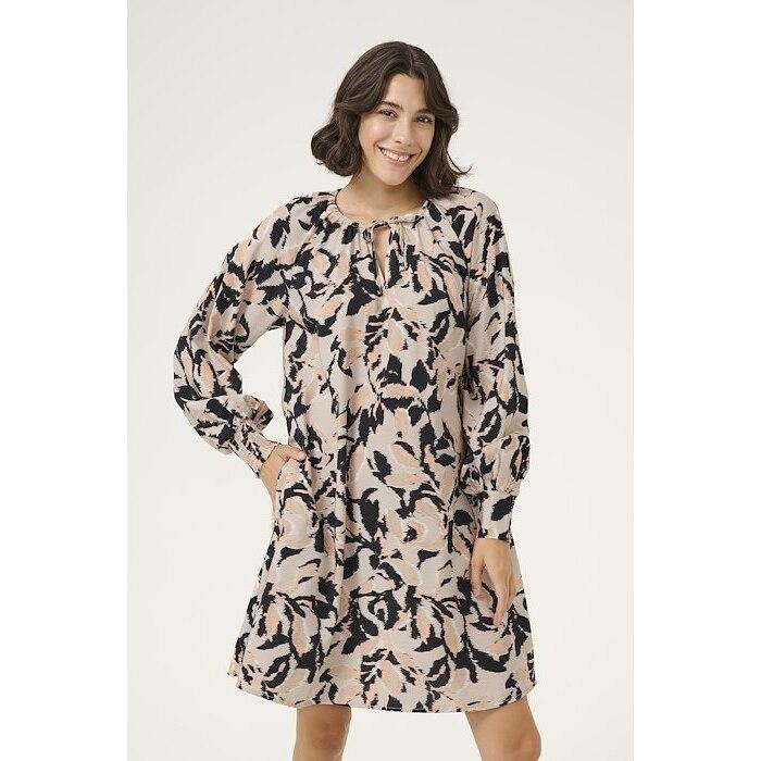 product/k/a/kaffe_10509639-107096_beige-black-peach-blurry-leaf_5.jpg